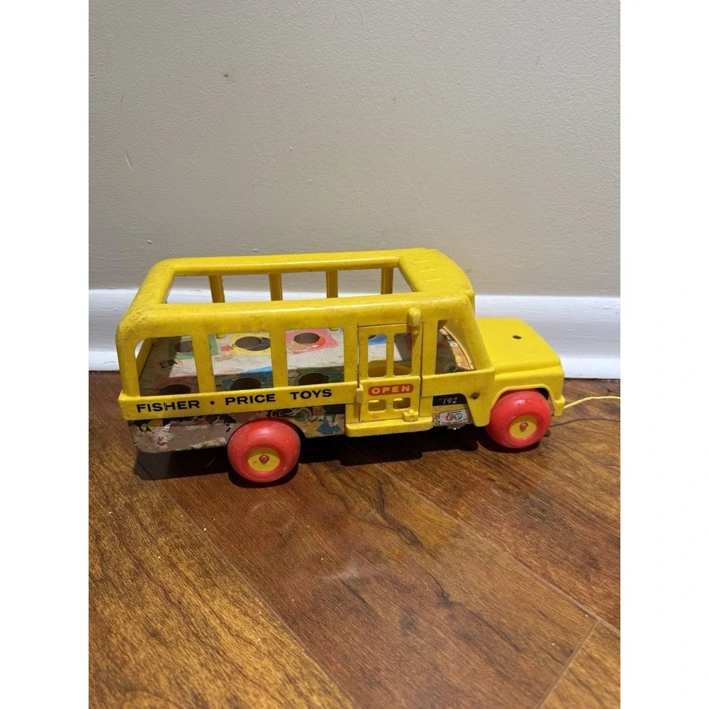 Vintage 1965 Fisher Price Little People School Bus 192 Original Authentic
